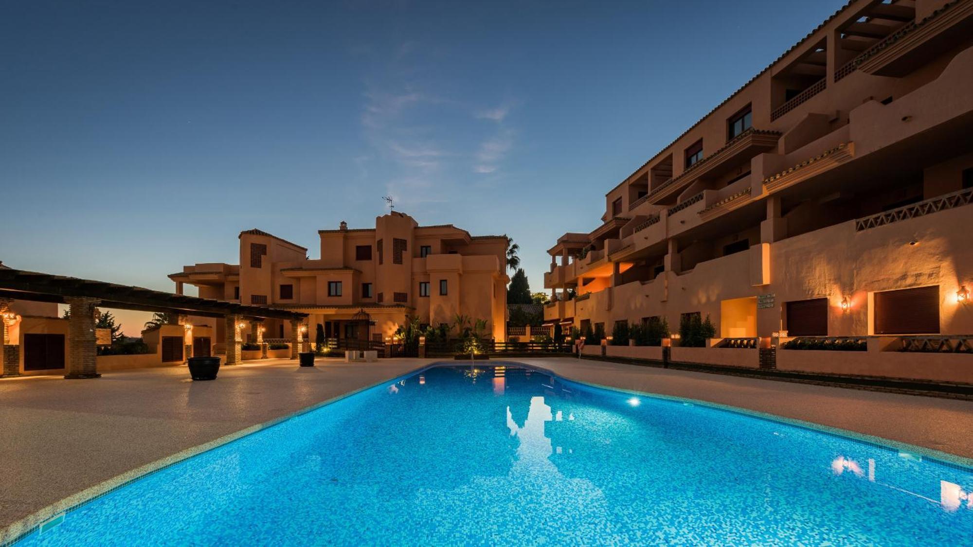 Royal Marbella Golf Resort 埃斯特波纳 外观 照片