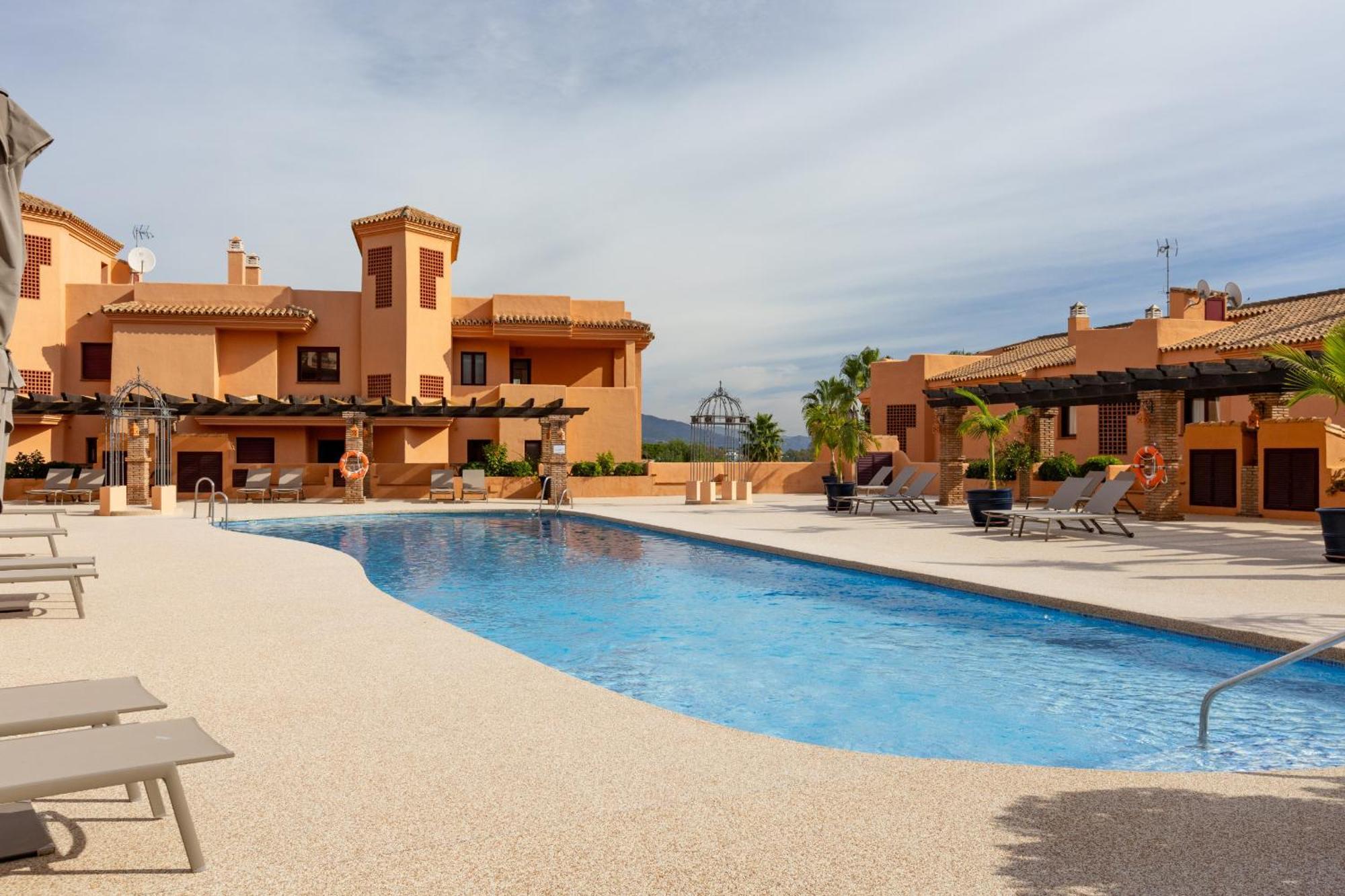 Royal Marbella Golf Resort 埃斯特波纳 外观 照片