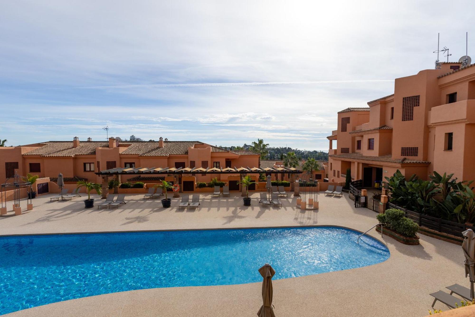 Royal Marbella Golf Resort 埃斯特波纳 外观 照片