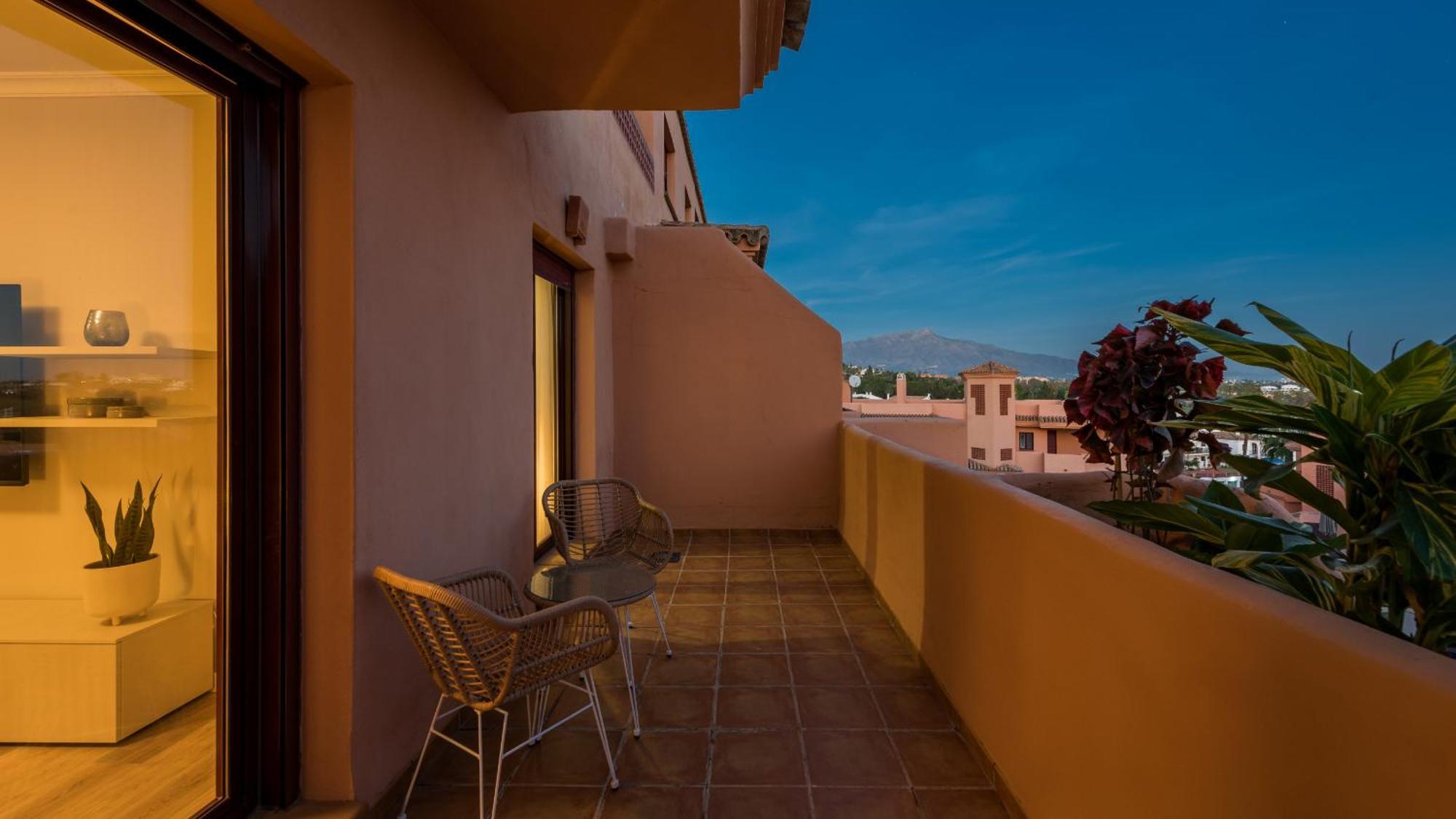 Royal Marbella Golf Resort 埃斯特波纳 外观 照片